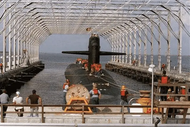 Deperming of Submarine