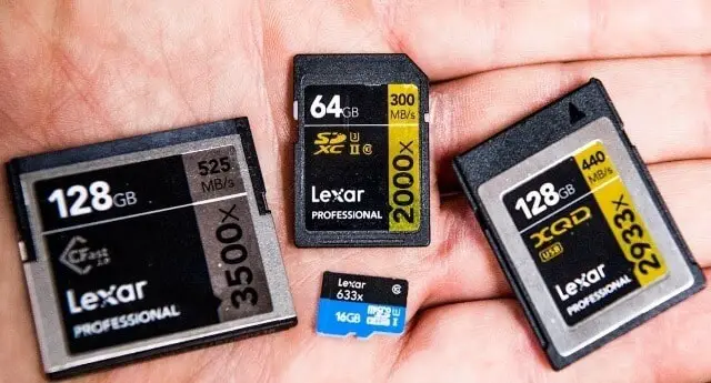 Memory Cards of digital camera