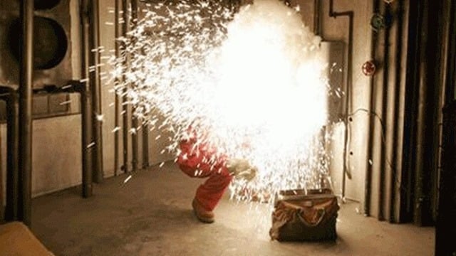 Arc in Circuit Breaker 