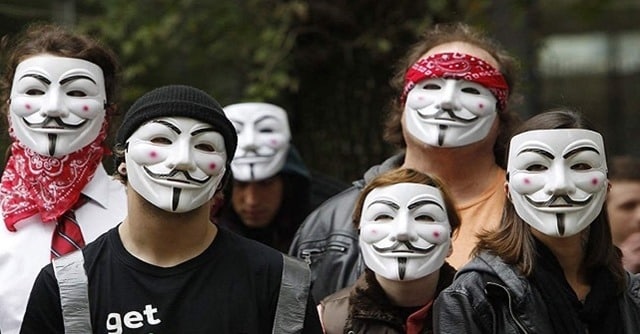 Anonymous users on 4chan