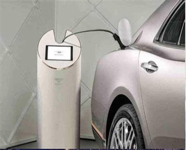 Image of electric vehicle charging Image of electric vehicle charging